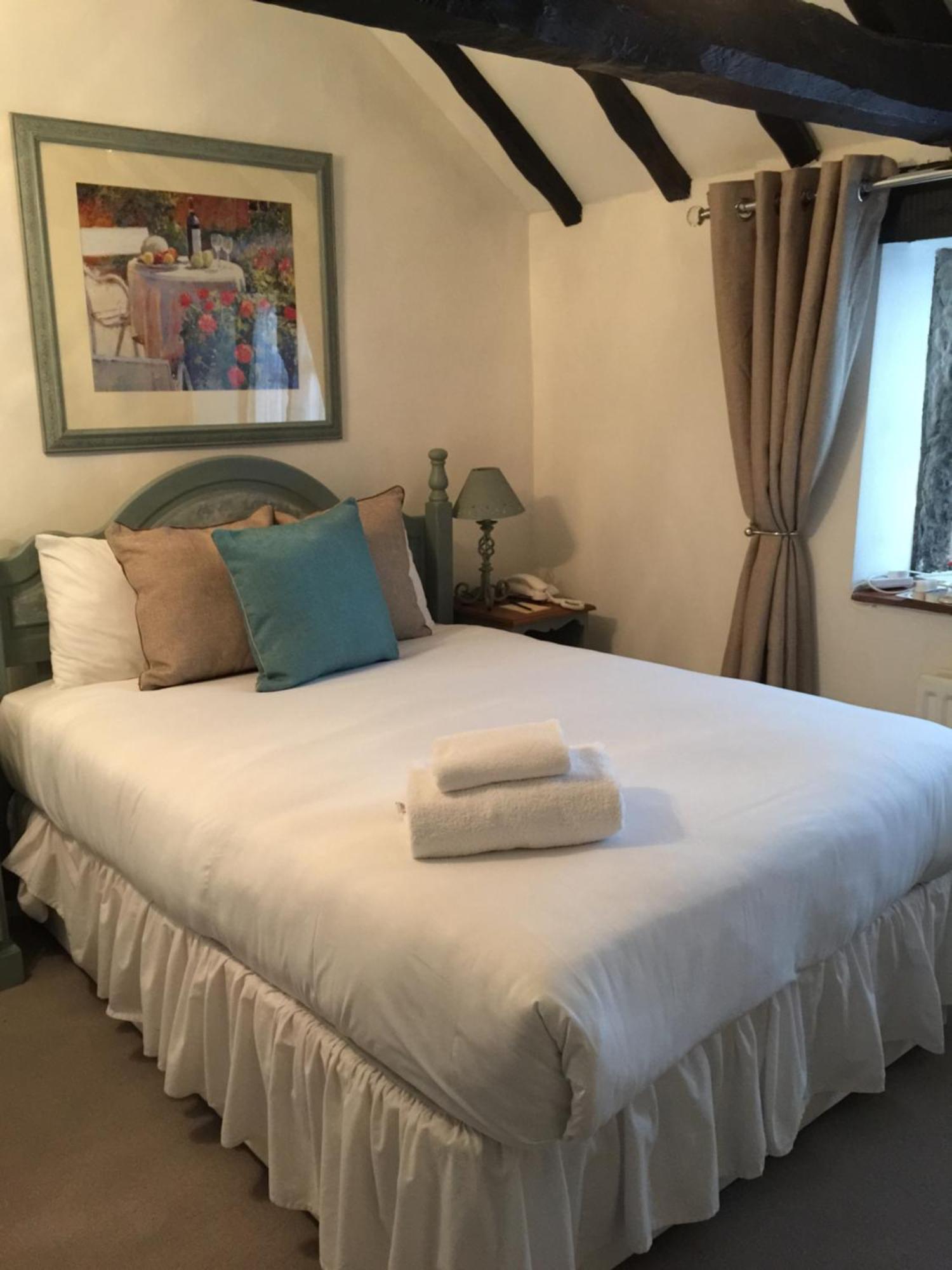Bert'S Rooms At The Black Horse Inn Brighouse Zewnętrze zdjęcie